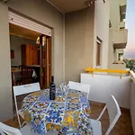 Sole E Luna Apartment
